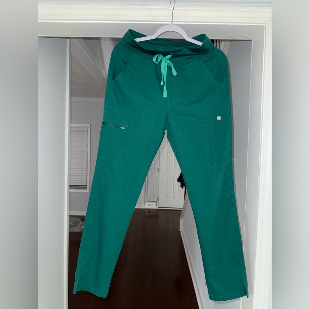 Figs Yola Skinny Scrub Pants, size small, hunter green